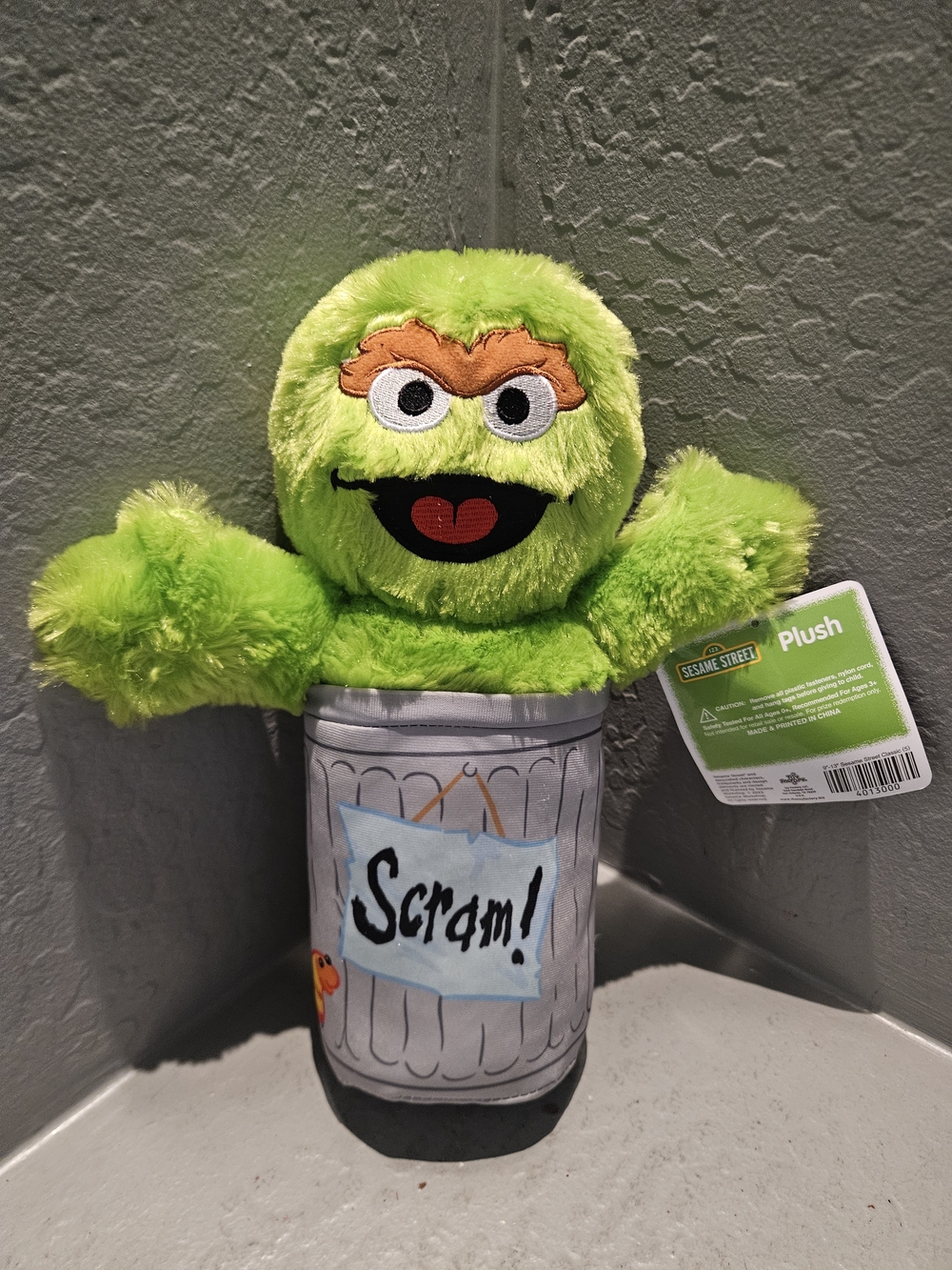 Sesame Street Oscar The Grouch Plush Toy in Neon Green Fur 14"